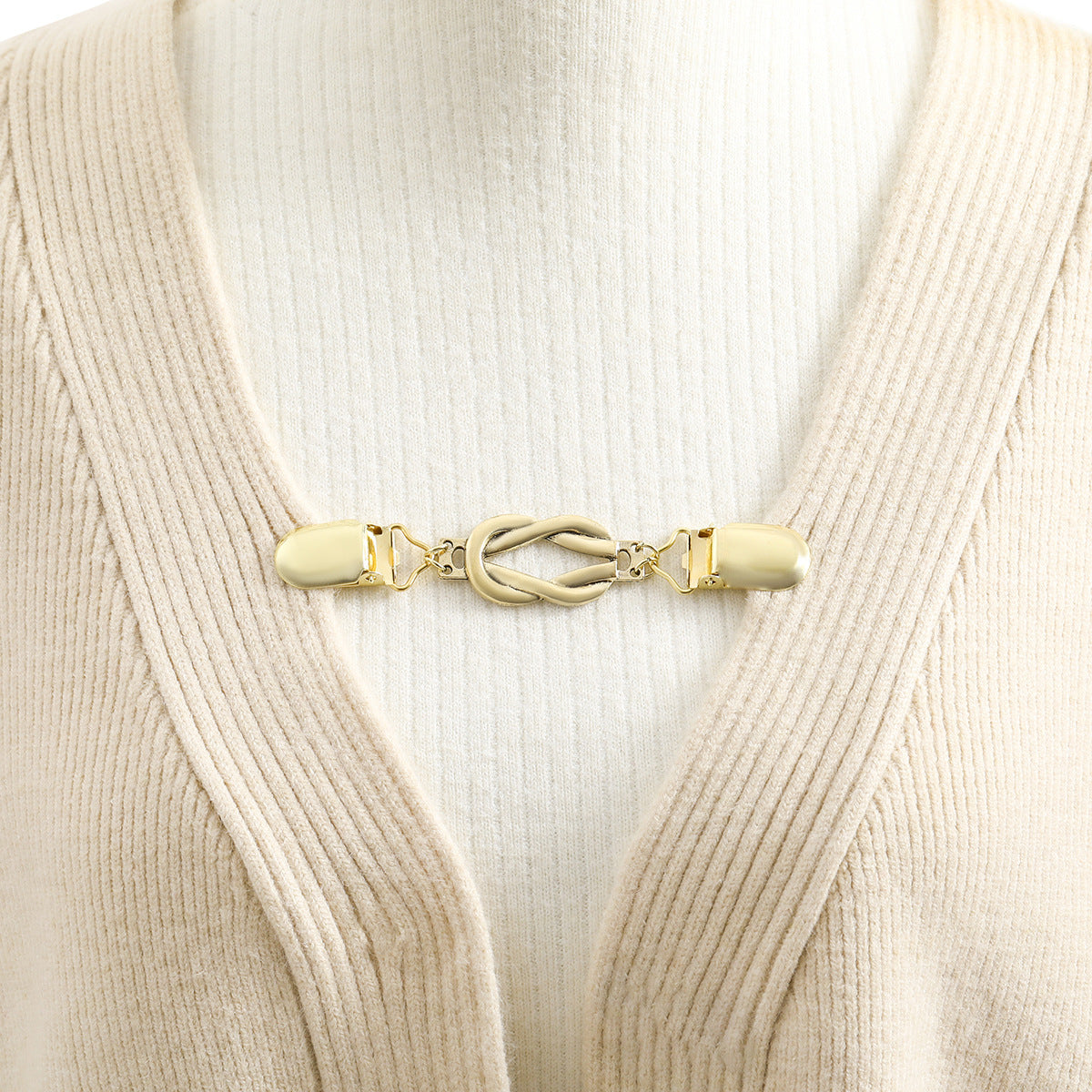 Burst Vintage Sweater Button Temperament Cardigan Scarf Ladies Neckline Clip